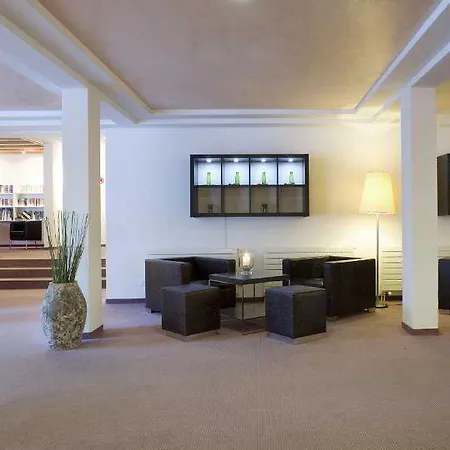 Hotell Strela By Mountain 3*